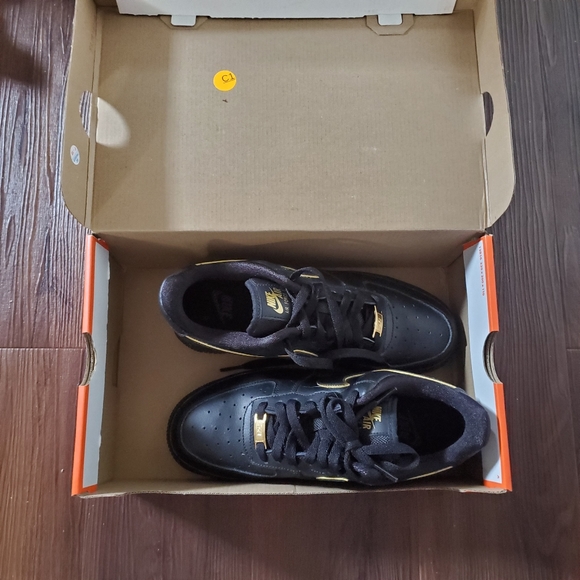 Nike Air Force 1 Low '07 Essential - Picture 2 of 11